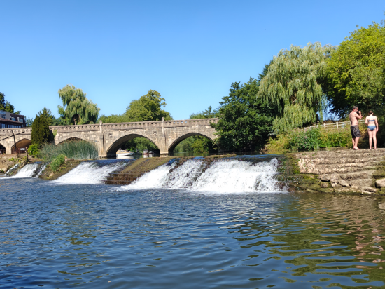 智選假日巴斯酒店優惠