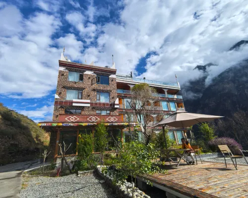Yake Cloud Lodge ( JiaJu Village ) DanBa Экстерьер Photos