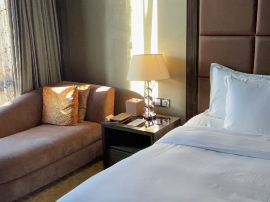 北京朝陽悠唐皇冠假日酒店優惠