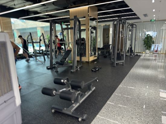 中山大信皇冠假日酒店優惠