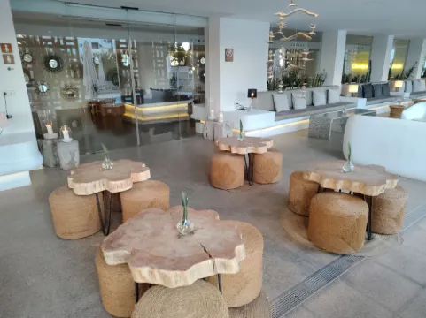 HM Balanguera Beach - Adults Only Общественные зоны Photos