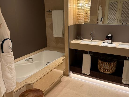 喜來登拉卡萊塔水療度假酒店優惠