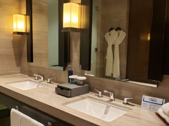 深圳大中華希爾頓酒店優惠