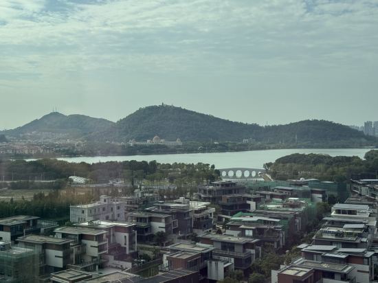 布偶·未來公寓（佛山華僑城歡樂海岸Plus店）優惠