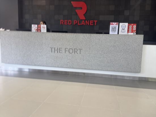 紅色星球BGC堡壘飯店優惠