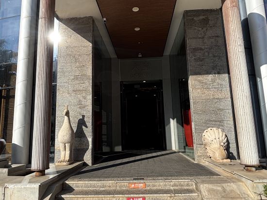 大理洱海龍灣假日飯店優惠