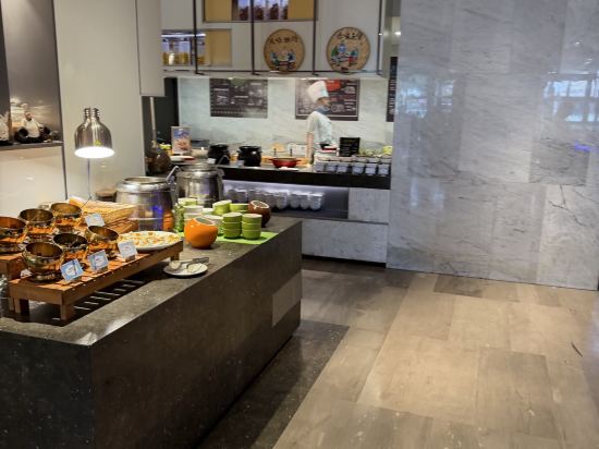 深圳寶安體育館希爾頓歡朋酒店優惠