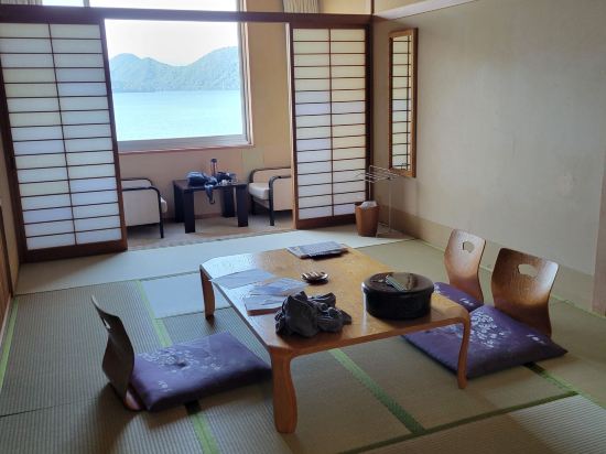 洞爺 湖畔亭 クーポン