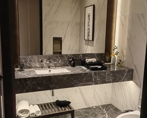 Wellton International Hotel Rooms Photos