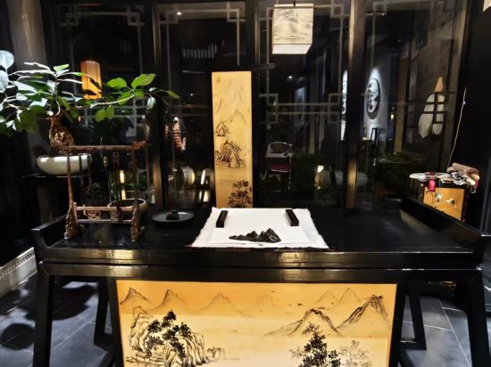 夢景望月庭院酒店（昆明南屏步行街金馬碧雞坊店）優惠