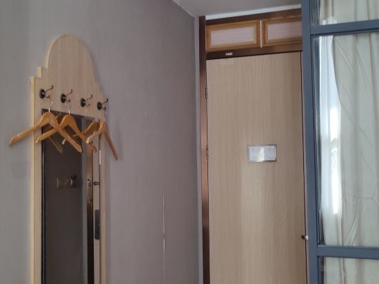 紫荊花連鎖酒店（南寧廣西大學東門店）優惠