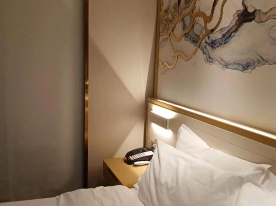 哈爾濱悅楓飯店（中央大街地鐵站店）優惠