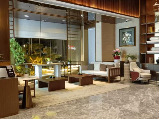 北京龍城瑞豪飯店（良鄉南關地鐵站店）優惠