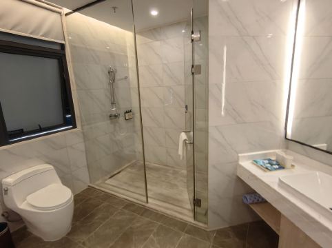 凱里亞德酒店（深圳機場固戍地鐵站店）優惠