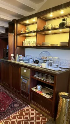 Hotel Royal Öffentliche Flächen Photos