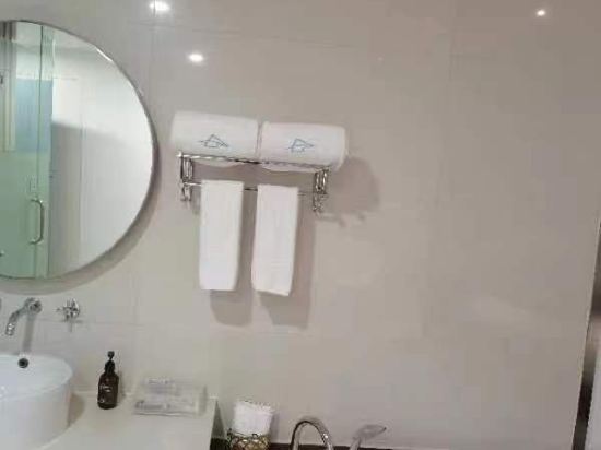 中青旅山水設計師酒店東城萬達廣場店優惠