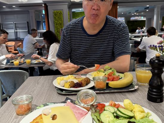 希爾頓德雷斯頓酒店優惠