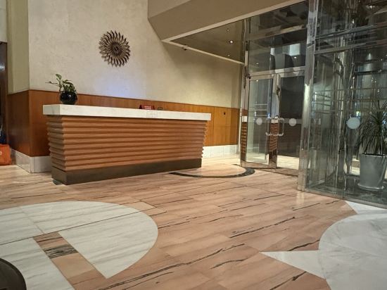 杜拜迪爾拉皇冠假日酒店優惠