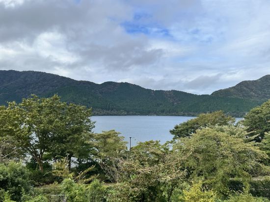 箱根・芦ノ湖 はなをり クーポン