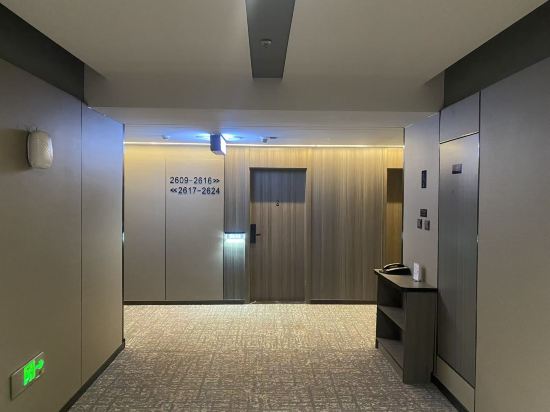 傲雪四季酒店（哈爾濱松北融創茂店）優惠