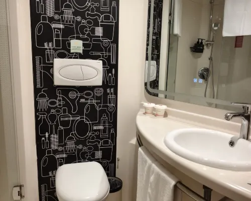 Ibis Hotel(Shanghai Xujiahui Jiaoda ) Zimmer Photos