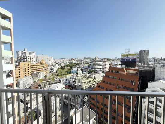 かりゆしコンドミニアムリゾート那覇　龍神ホテル浮島 クーポン