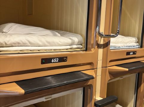 ブース ネットカフェ アンド カプセル クーポン