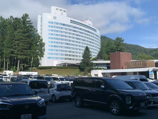 新富良野プリンスホテル クーポン