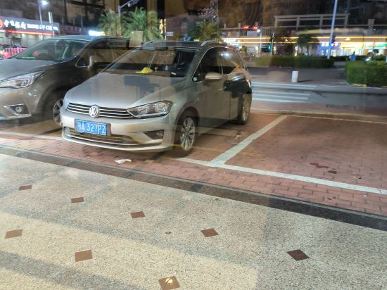 鶴山洋鑫商務酒店優惠