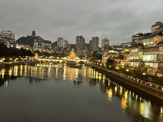 水雲天酒店（貴陽大十字甲秀樓店）優惠