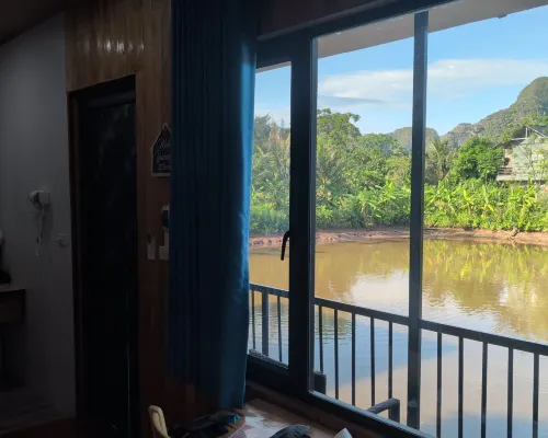 Tuyet's Homestay Photos