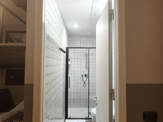 羅馬黃色廣場飯店優惠