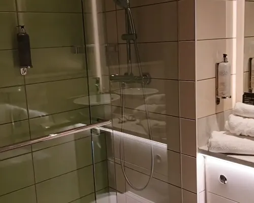 hub by Premier Inn London West Brompton Hotel Kamar Photos