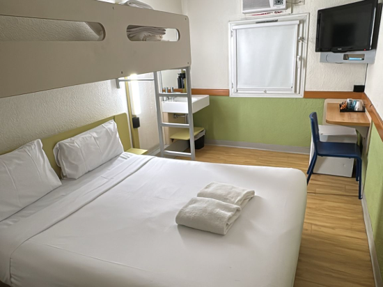 福克納宜必思快捷酒店優惠