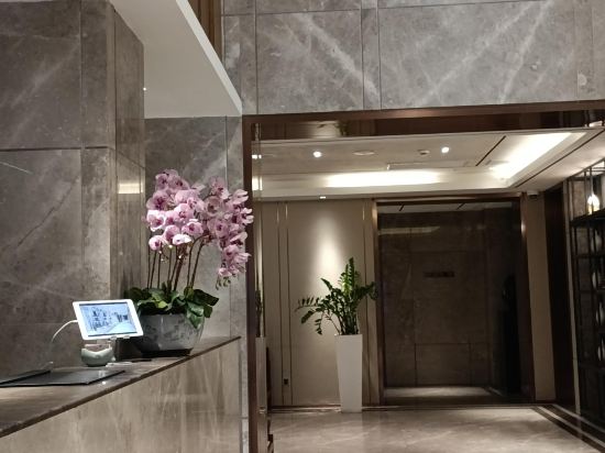 和頤飯店（上海陸家嘴芳甸路地鐵站店）優惠