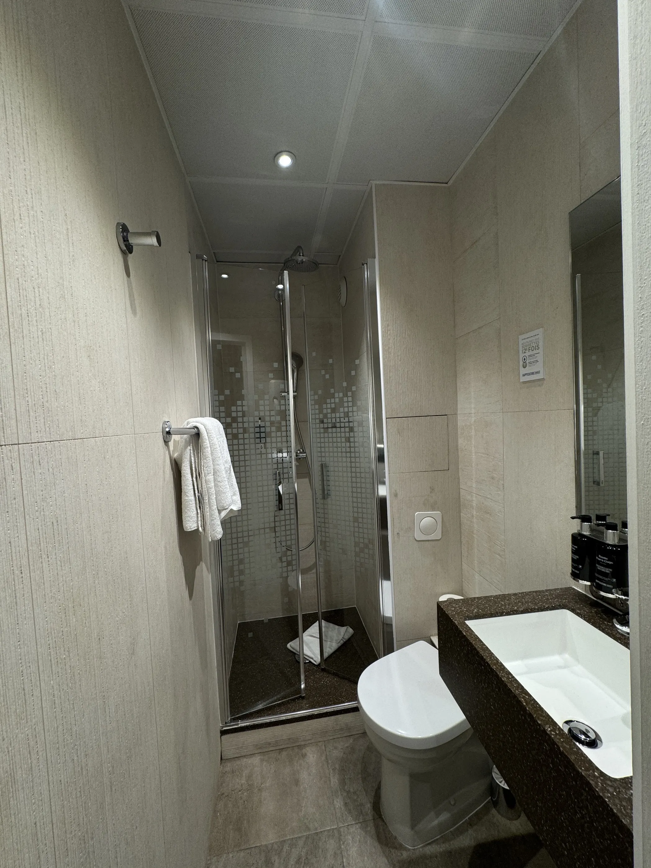 Hôtel le Cardinal Phòng Photos