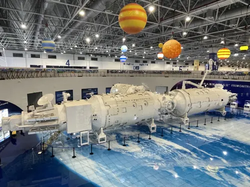 Auspicious Hotel Near Hotel Photos