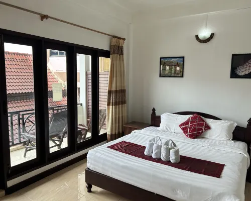 Central Hotel Vang Vieng Kamar Photos