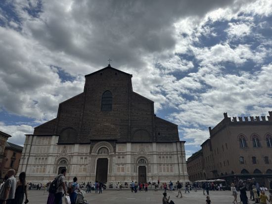 伊利特套房酒店優惠