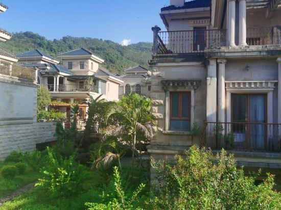 如素温泉別墅（河源客天下店）優惠