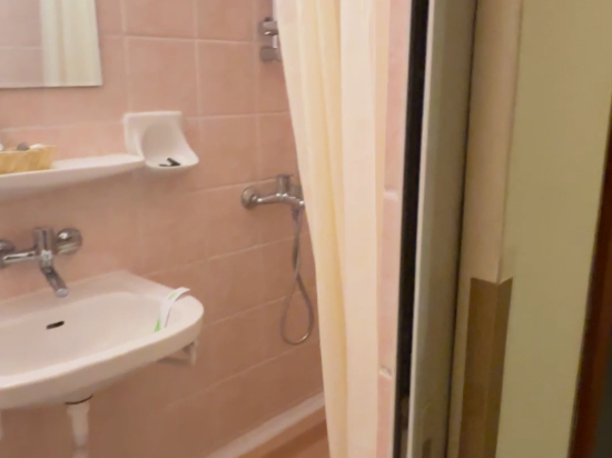 裏奈科布爾酒店優惠