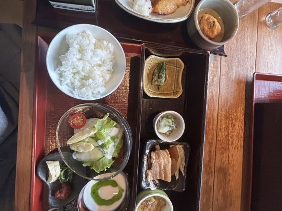 圖克諾尼瓦飯店優惠