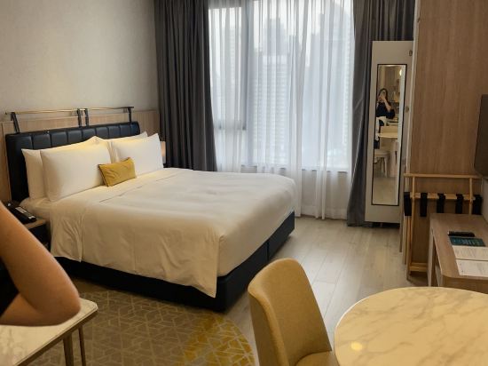 曼谷通羅宿之橋套房飯店優惠