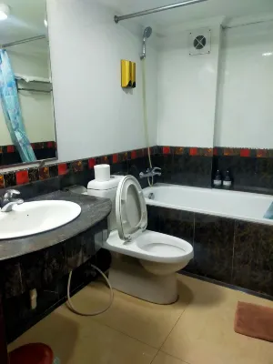 Little Diamond Hotel Rooms Photos