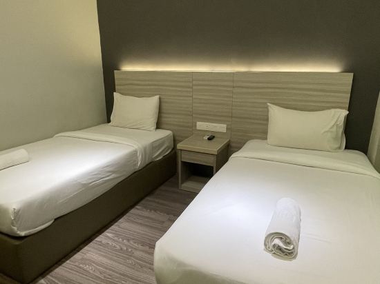 99 號酒店 - 格拉納再也優惠