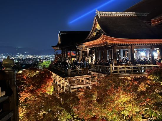 豪華カプセルホテル 安心お宿プレミアリゾート京都四条烏丸店 クーポン