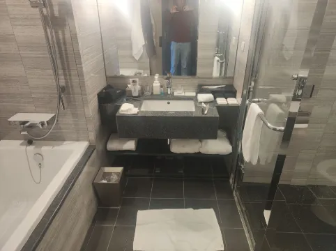 هوتل فيلا فونتين بريميير هانيدا أيربورت - ديريكتلي كونيكتيد تو هانيدا أيربورت تيرمينال 3 الغرف Photos