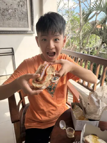 Tebesaya Cottage by GenuineHost Photos