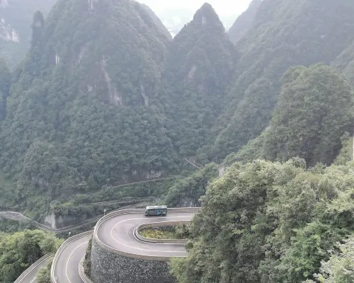 Zhangjiajie  Seventy-Two Wonders Tower Mercure Hotel بالقرب من الفندق Photos