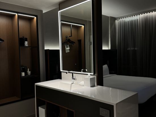 尼維爾庫珀蒂諾萬豪 AC 飯店優惠